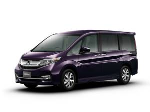 Honda Stepwgn RP Minivan 2.0 Hybrid