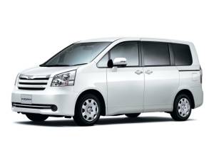 Toyota Noah R70 2.0