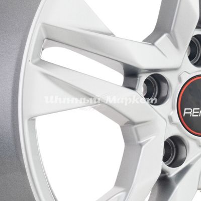 RemainRenault Duster (R236)